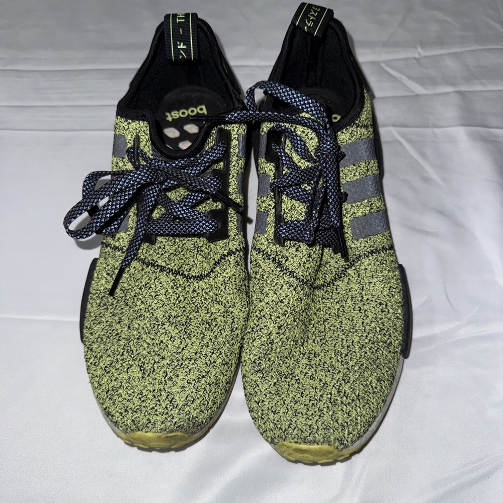 Adidas Boost Green Black SHW675001 Mens Size 10 US Without Box - Picture 2 of 10